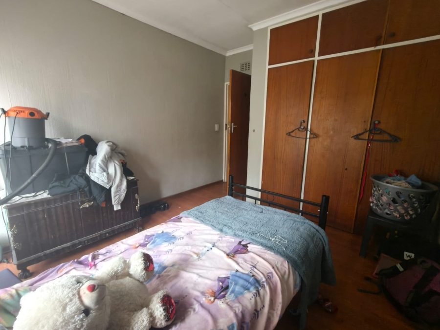 3 Bedroom Property for Sale in Verwoerdpark Gauteng