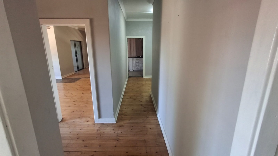 3 Bedroom Property for Sale in Farrarmere Gauteng
