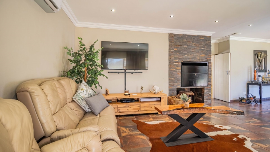 4 Bedroom Property for Sale in Parkrand Gauteng