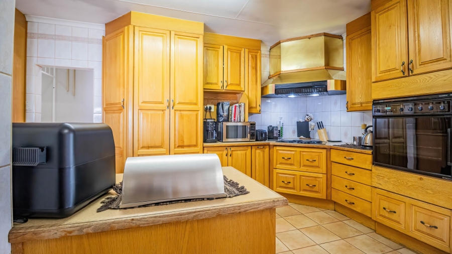 4 Bedroom Property for Sale in Parkrand Gauteng