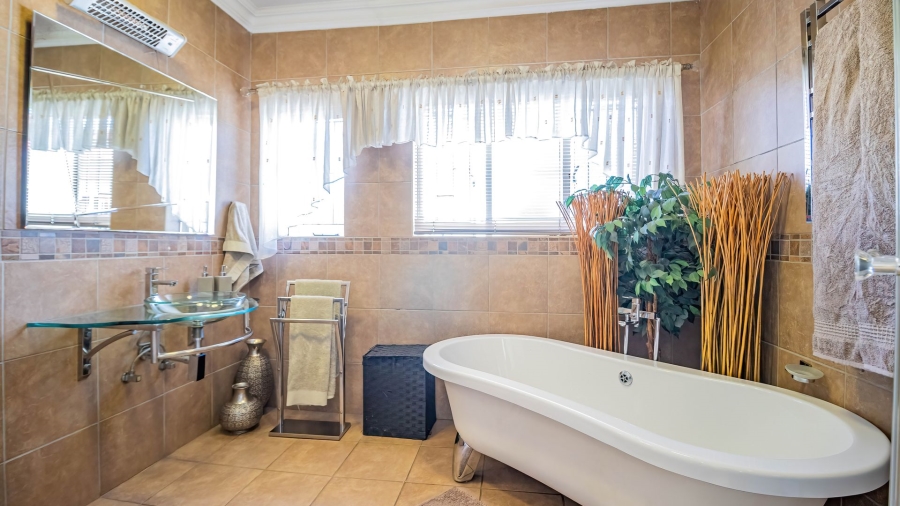 4 Bedroom Property for Sale in Parkrand Gauteng