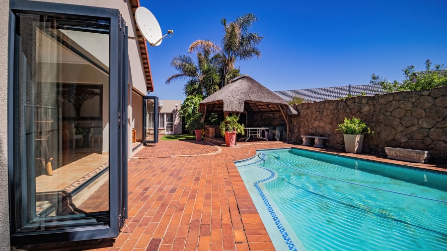 4 Bedroom Property for Sale in Parkrand Gauteng