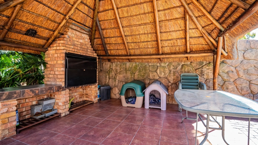 4 Bedroom Property for Sale in Parkrand Gauteng