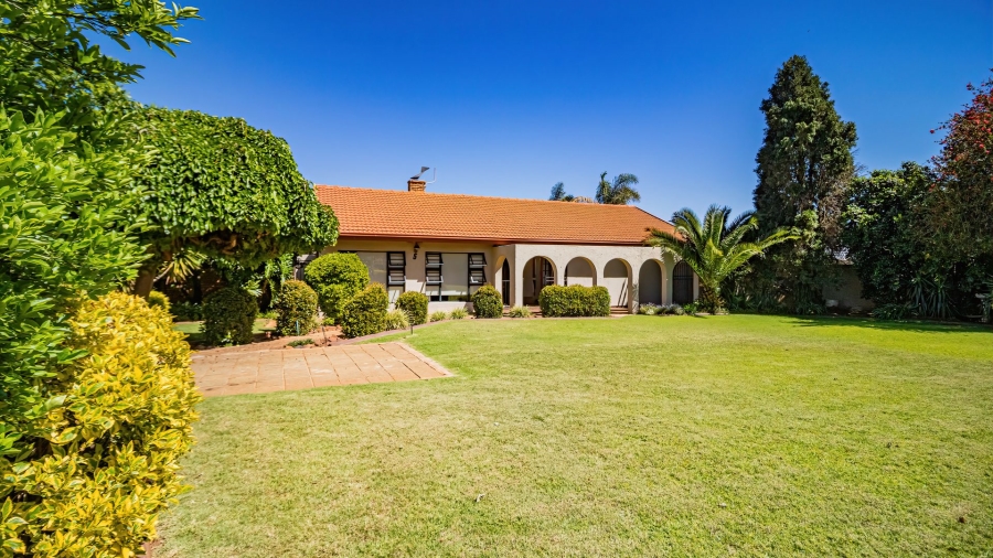 4 Bedroom Property for Sale in Parkrand Gauteng
