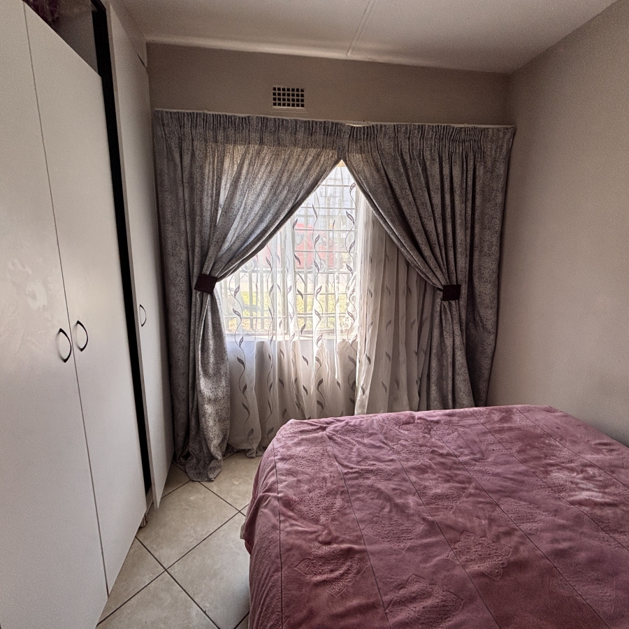 2 Bedroom Property for Sale in Jabulani Gauteng
