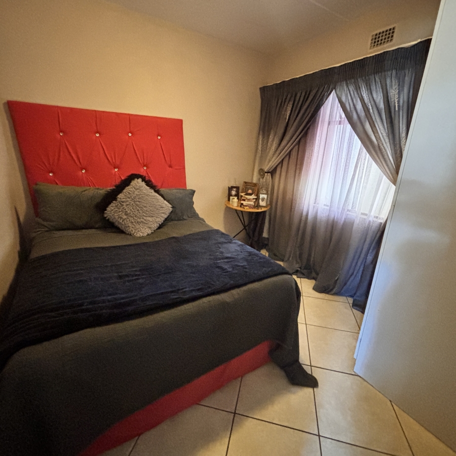 2 Bedroom Property for Sale in Jabulani Gauteng