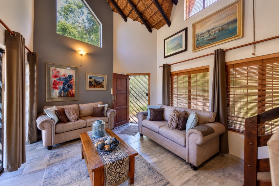 4 Bedroom Property for Sale in Faerie Glen Gauteng