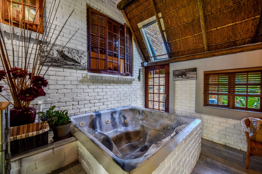 4 Bedroom Property for Sale in Faerie Glen Gauteng