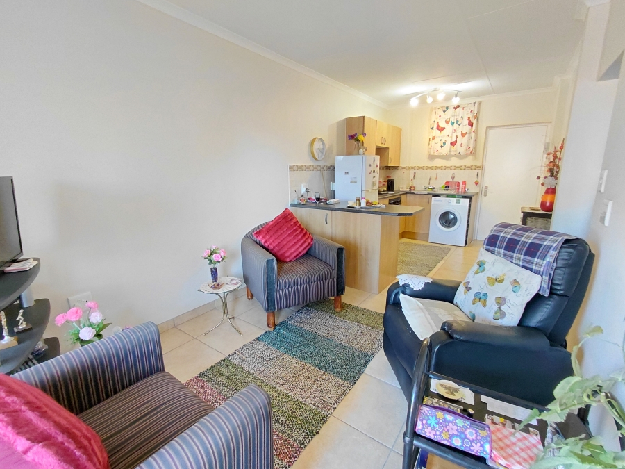 1 Bedroom Property for Sale in Willow Park Manor Gauteng