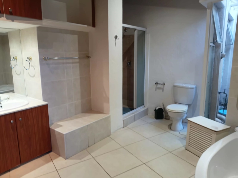 3 Bedroom Property for Sale in Waterkloof Ridge Gauteng