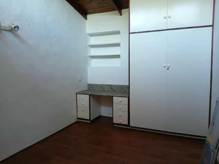 3 Bedroom Property for Sale in Waterkloof Ridge Gauteng