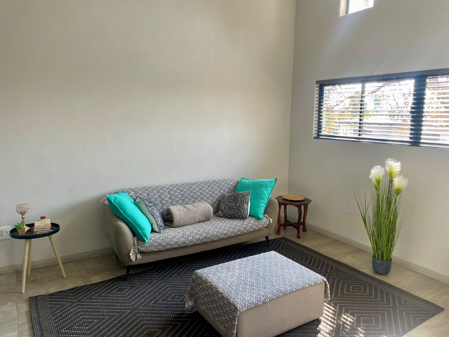 To Let 2 Bedroom Property for Rent in Alphen Park Gauteng