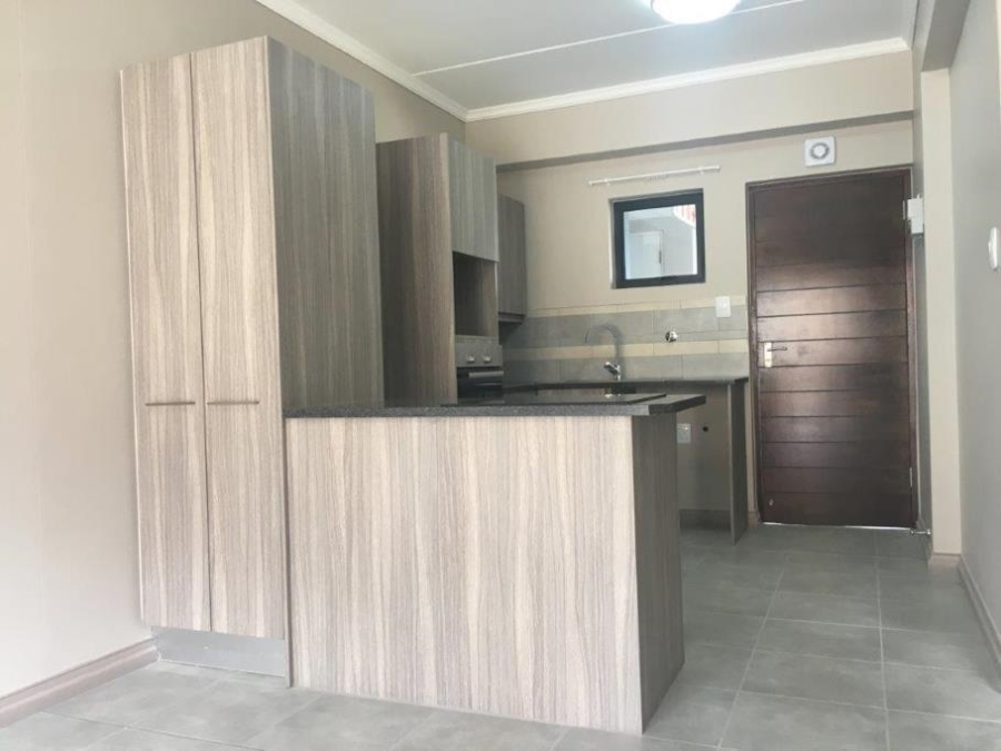 To Let 1 Bedroom Property for Rent in Olievenpoort Gauteng