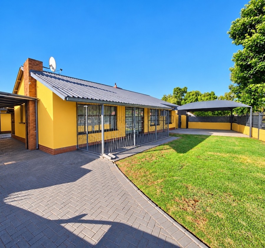 3 Bedroom Property for Sale in Vanderbijlpark CE 4 Gauteng