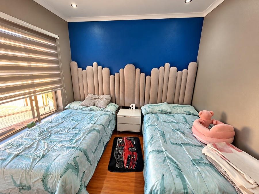3 Bedroom Property for Sale in Vanderbijlpark CE 4 Gauteng