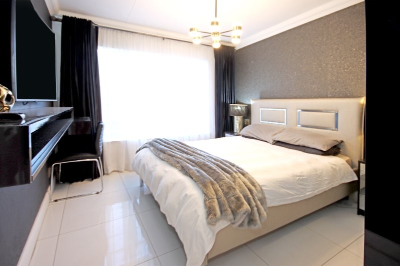 2 Bedroom Property for Sale in Robindale Gauteng