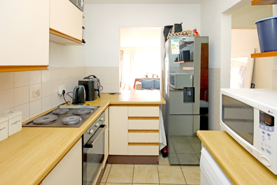 2 Bedroom Property for Sale in Robindale Gauteng