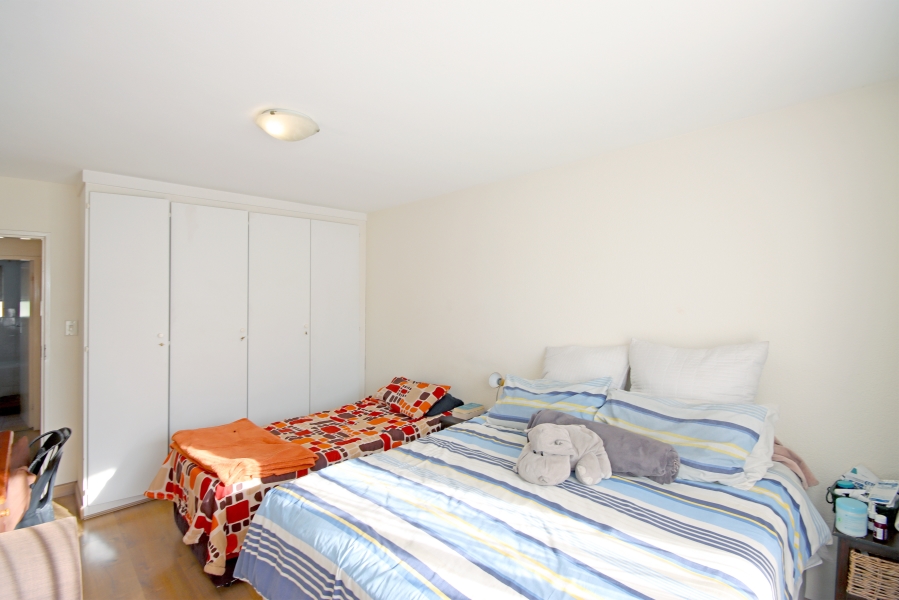 2 Bedroom Property for Sale in Robindale Gauteng