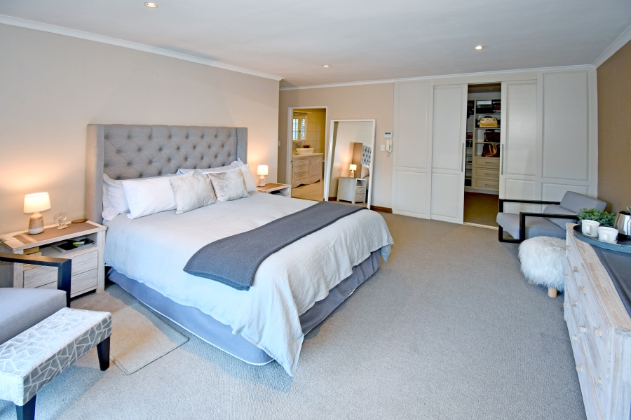 6 Bedroom Property for Sale in Fairland Gauteng