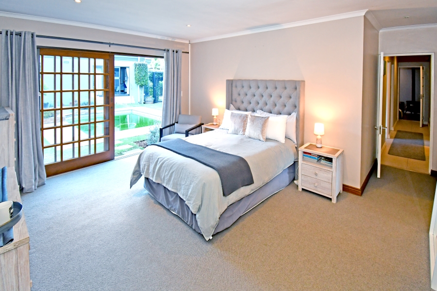 6 Bedroom Property for Sale in Fairland Gauteng