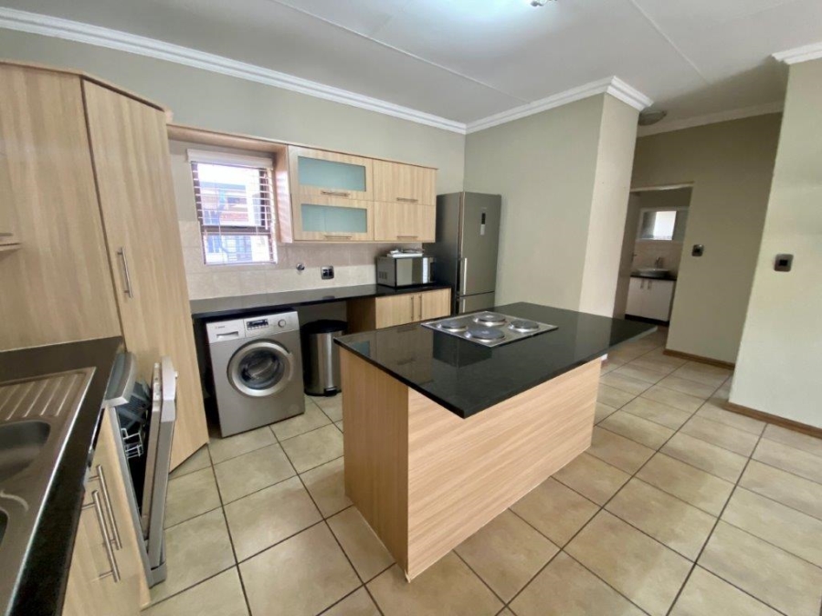 To Let 2 Bedroom Property for Rent in Parkwood Gauteng