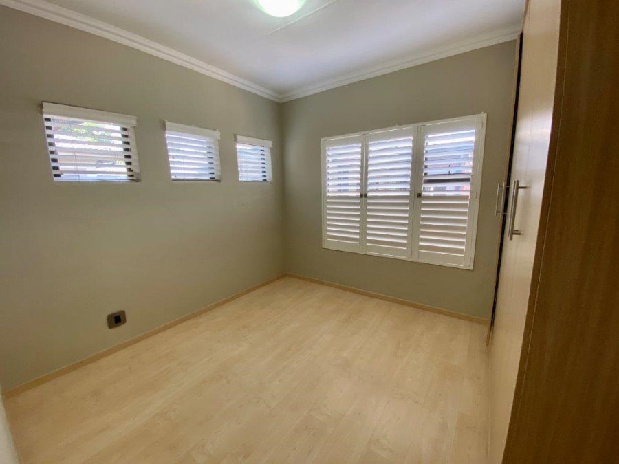 To Let 2 Bedroom Property for Rent in Parkwood Gauteng