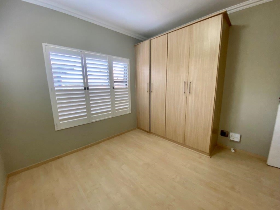 To Let 2 Bedroom Property for Rent in Parkwood Gauteng
