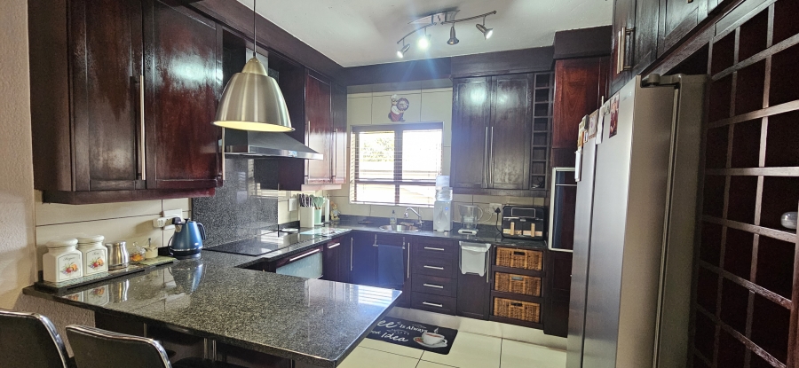 3 Bedroom Property for Sale in Meyersdal Gauteng