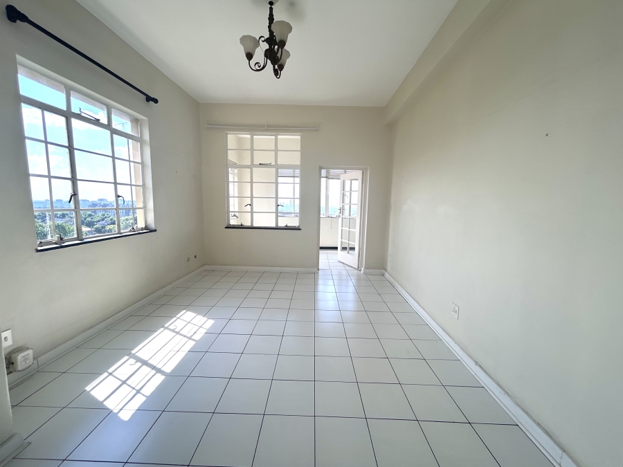 To Let 2 Bedroom Property for Rent in Houghton Estate Gauteng