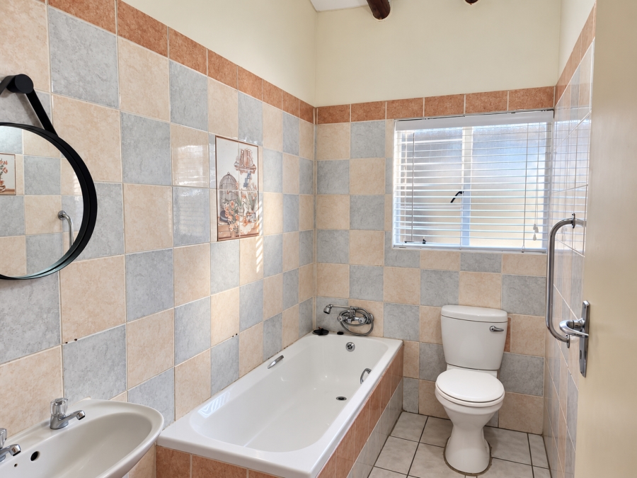 To Let 4 Bedroom Property for Rent in Doringkloof Gauteng