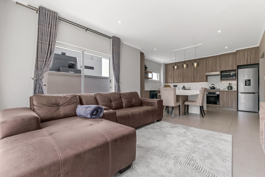 To Let 2 Bedroom Property for Rent in Morningside Gauteng