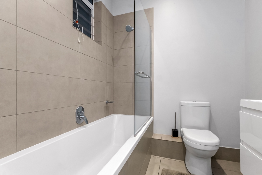 To Let 2 Bedroom Property for Rent in Morningside Gauteng