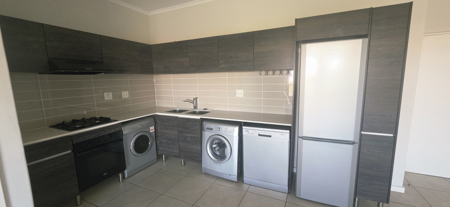 To Let 1 Bedroom Property for Rent in Modderfontein Gauteng
