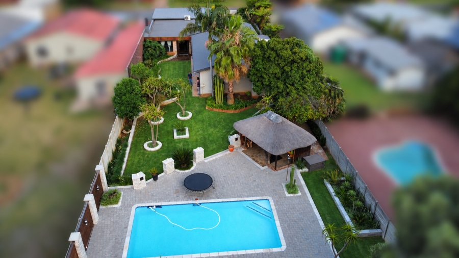 3 Bedroom Property for Sale in Roseville Gauteng