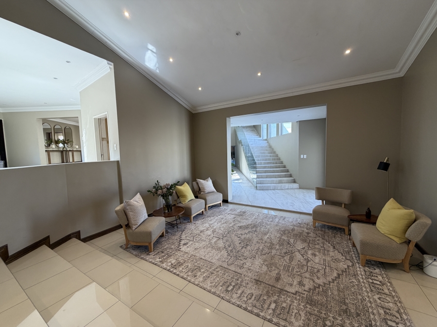 To Let 4 Bedroom Property for Rent in Bedfordview Gauteng