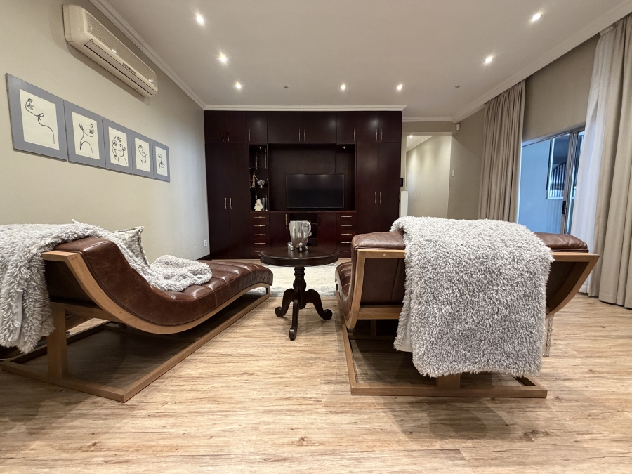 To Let 4 Bedroom Property for Rent in Bedfordview Gauteng