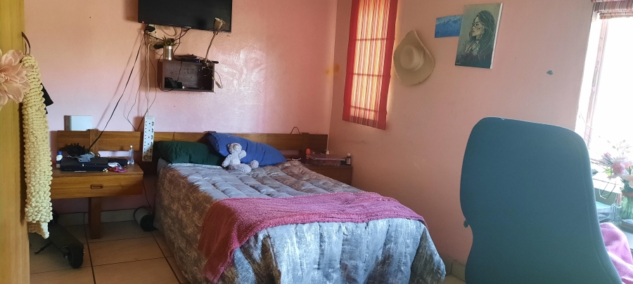 4 Bedroom Property for Sale in Mullerstuine Gauteng