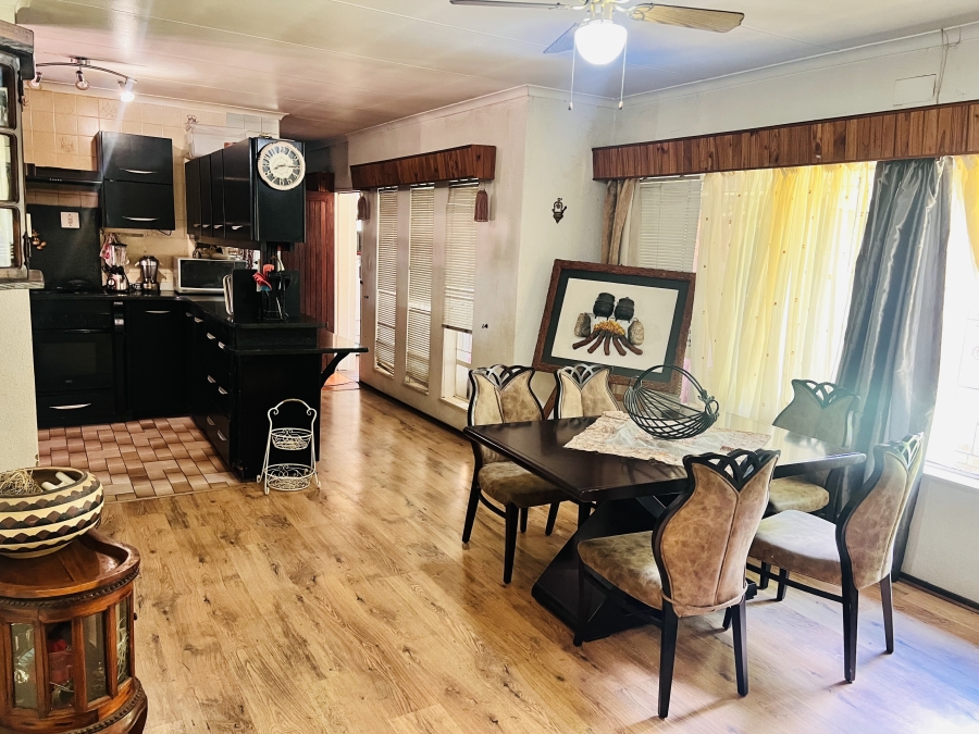 3 Bedroom Property for Sale in Crystal Park Gauteng