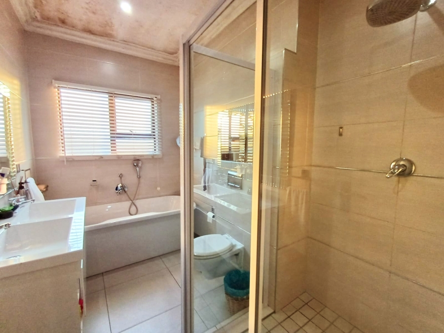 To Let 4 Bedroom Property for Rent in Vanderbijlpark SE Gauteng