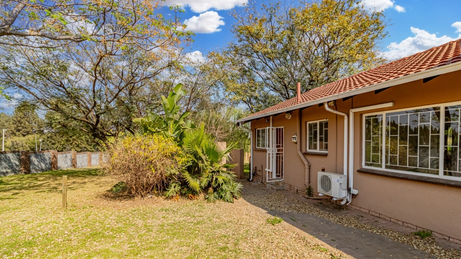To Let 2 Bedroom Property for Rent in President Park Gauteng