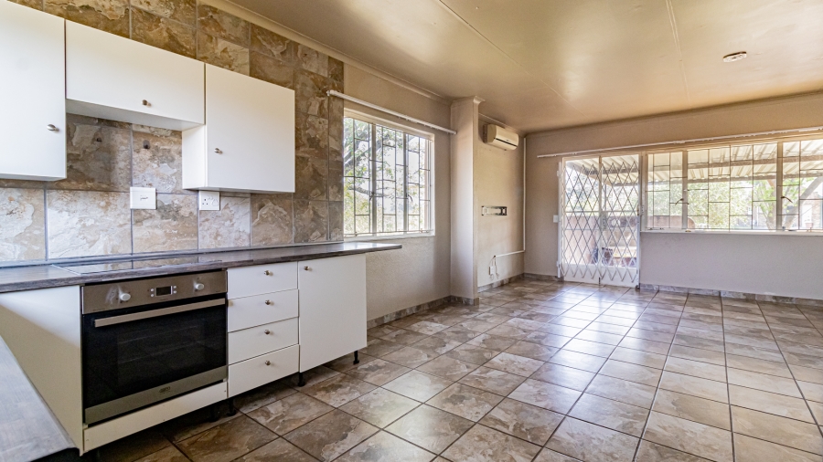 To Let 2 Bedroom Property for Rent in President Park Gauteng