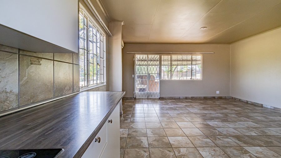To Let 2 Bedroom Property for Rent in President Park Gauteng