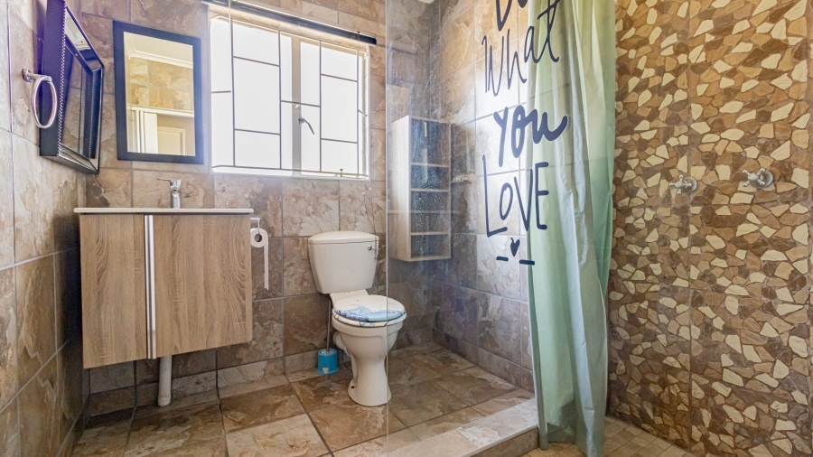 To Let 2 Bedroom Property for Rent in President Park Gauteng