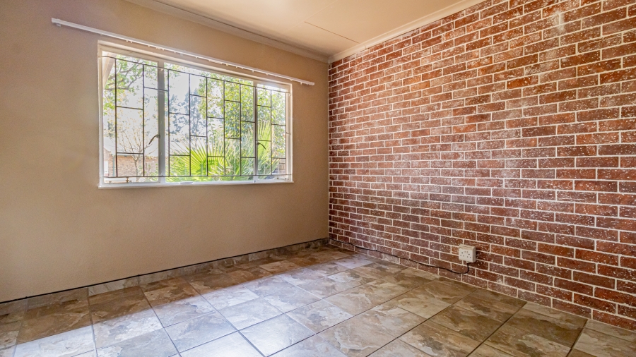 To Let 2 Bedroom Property for Rent in President Park Gauteng