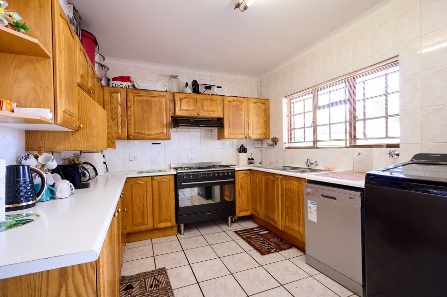 4 Bedroom Property for Sale in Halfway Gardens Gauteng