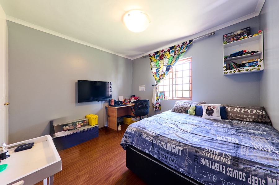 4 Bedroom Property for Sale in Halfway Gardens Gauteng