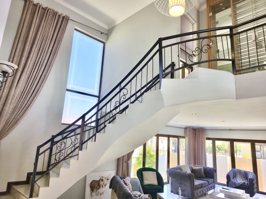 To Let 4 Bedroom Property for Rent in Glen Marais Gauteng