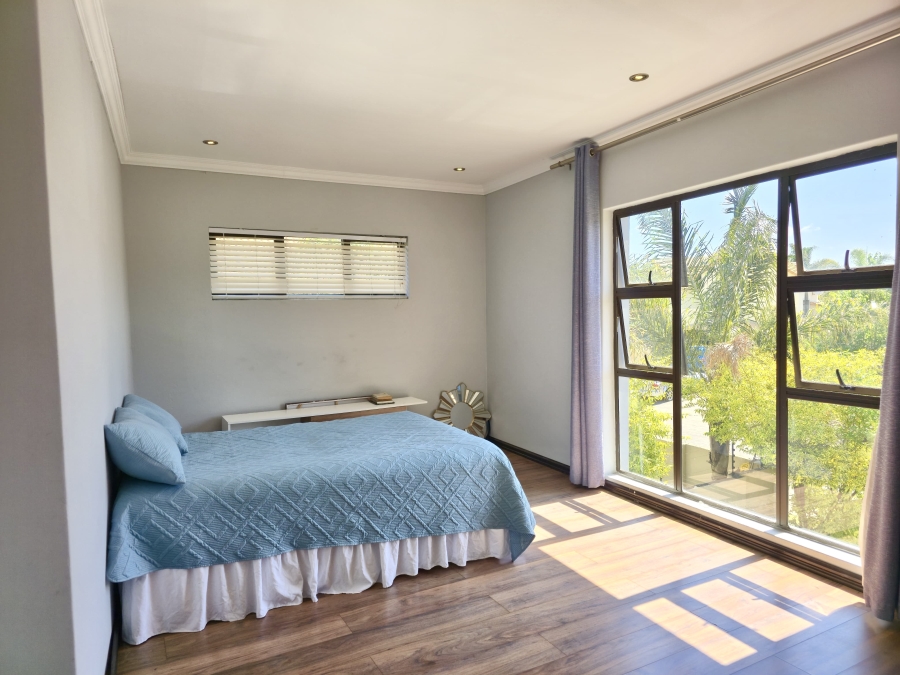 To Let 4 Bedroom Property for Rent in Glen Marais Gauteng