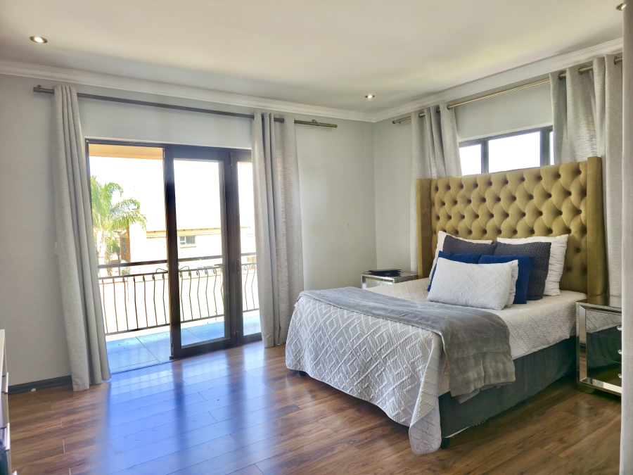 To Let 4 Bedroom Property for Rent in Glen Marais Gauteng