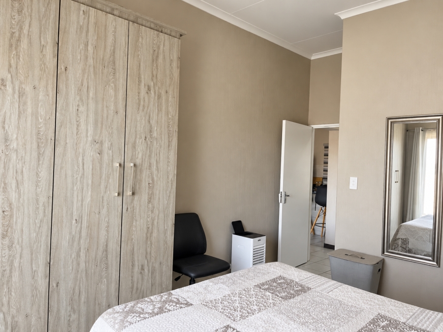 2 Bedroom Property for Sale in Wilgeheuwel Gauteng